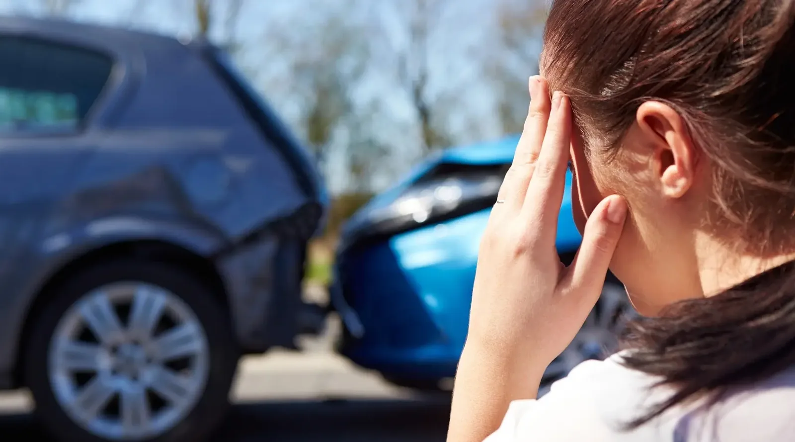 A person seeking care after an auto accident in Tampa