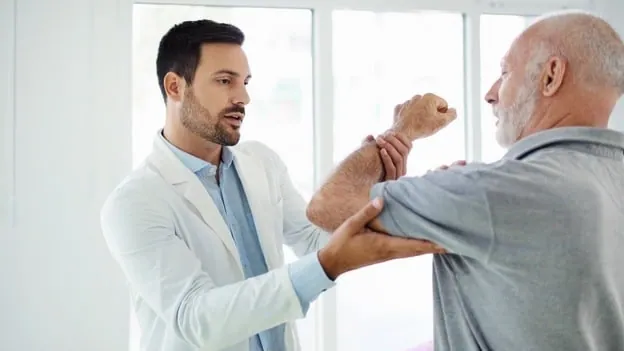 Elbow Dislocation Treatment and Recovery